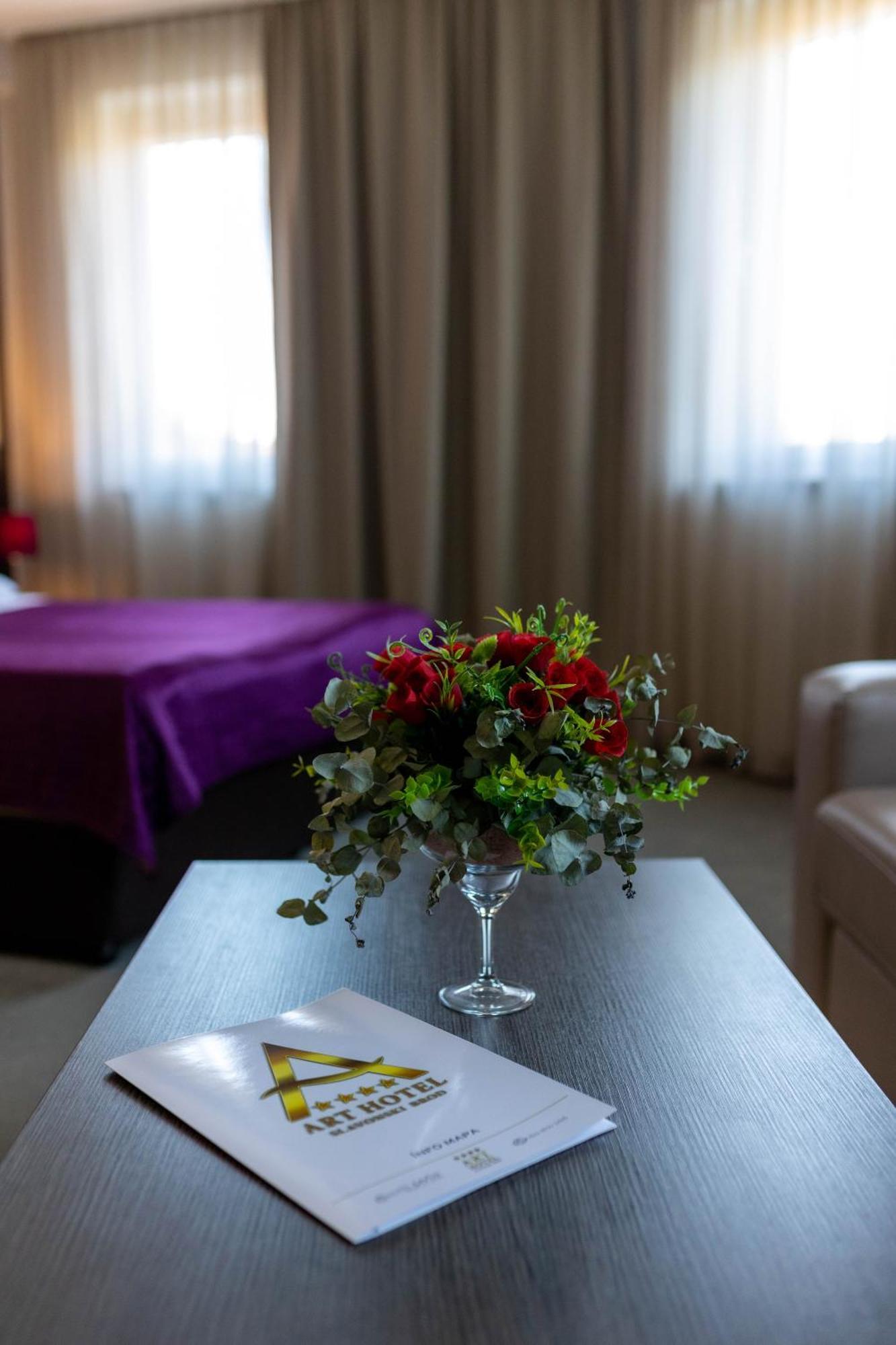 Art Hotel Slavonski Brod Exterior photo